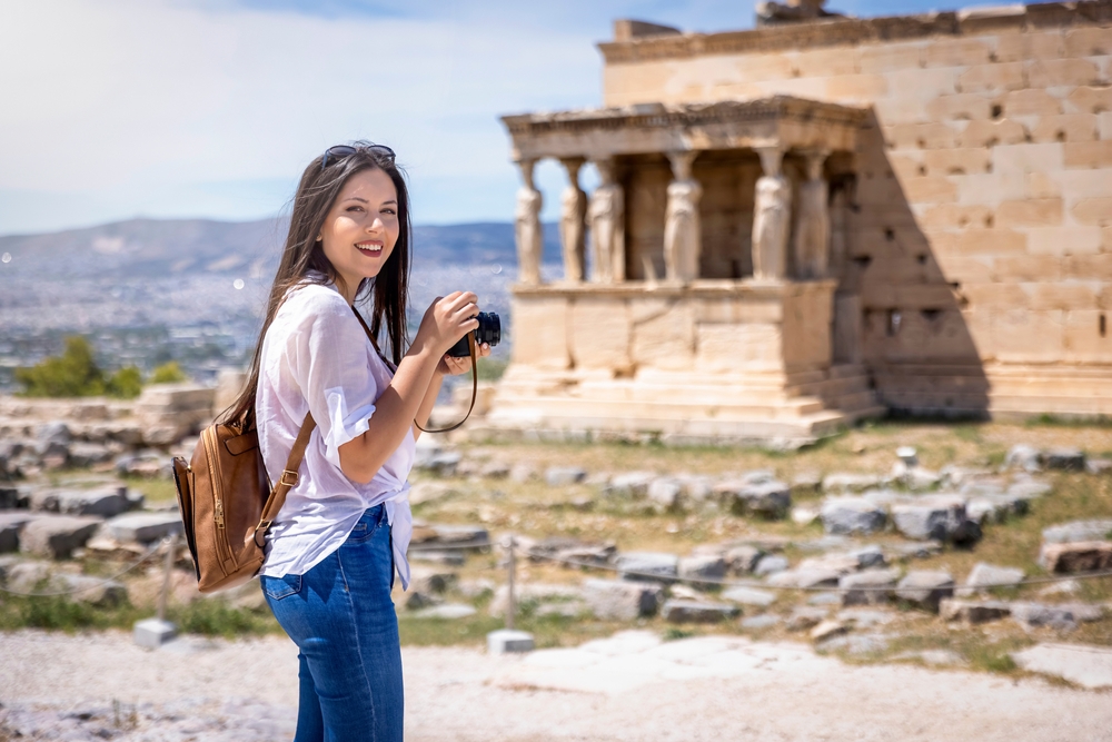 Athens Budget Escape with Delphi Day Trip