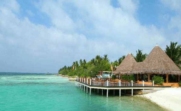 Adaaran Select Hudhuranfushi Resort