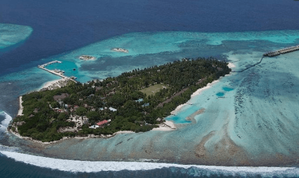 Adaaran Select Hudhuranfushi Resort
