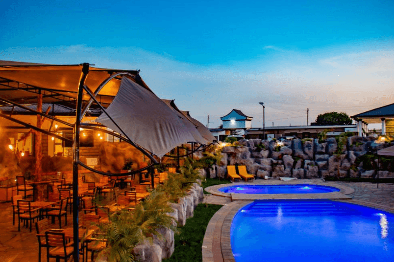 Avian Court Hotel