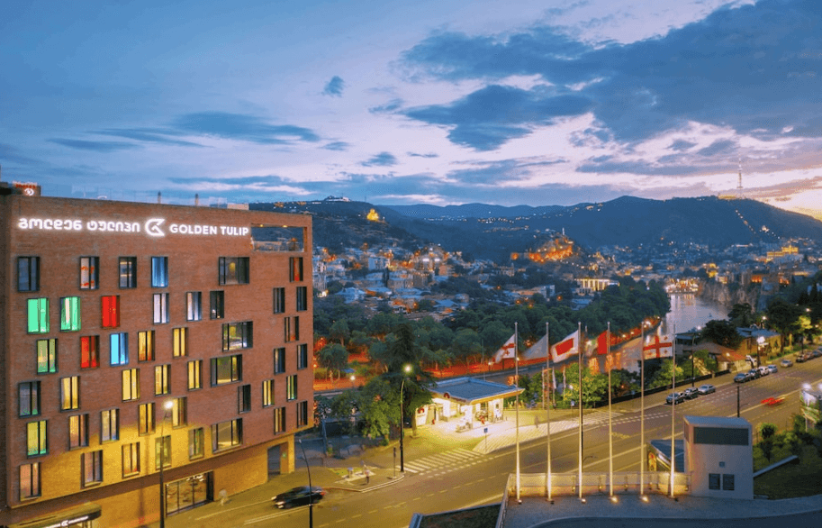 Golden Tulip Design Tbilisi