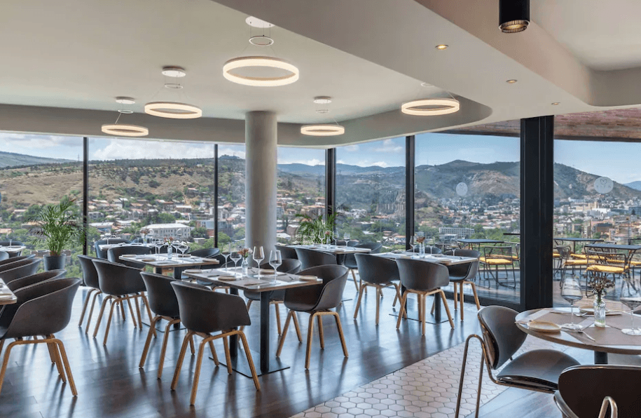 Golden Tulip Design Tbilisi
