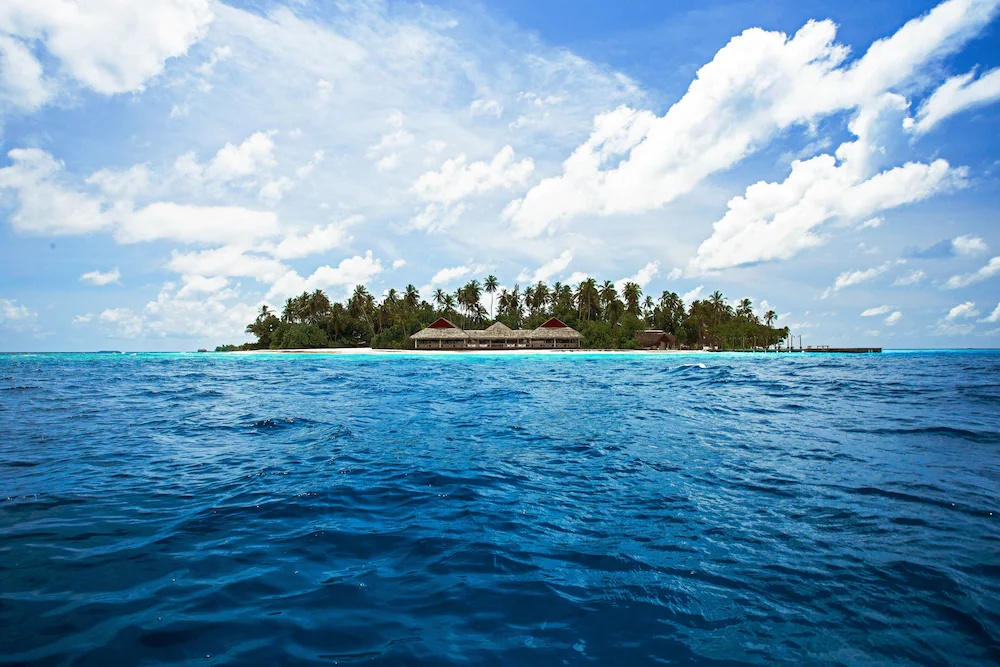 Malahini Kuda Bandos Resort