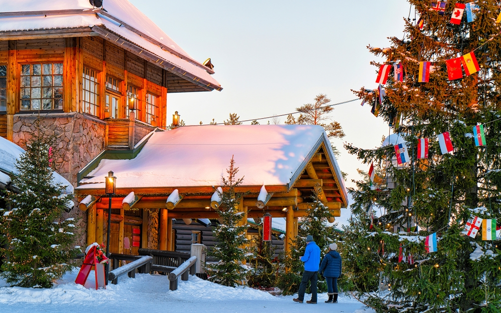 Arctic Cities Escape Helsinki & Rovaniemi Experience